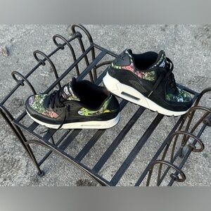 🧿Nike Air Max 90 Spring Garden Sneakers